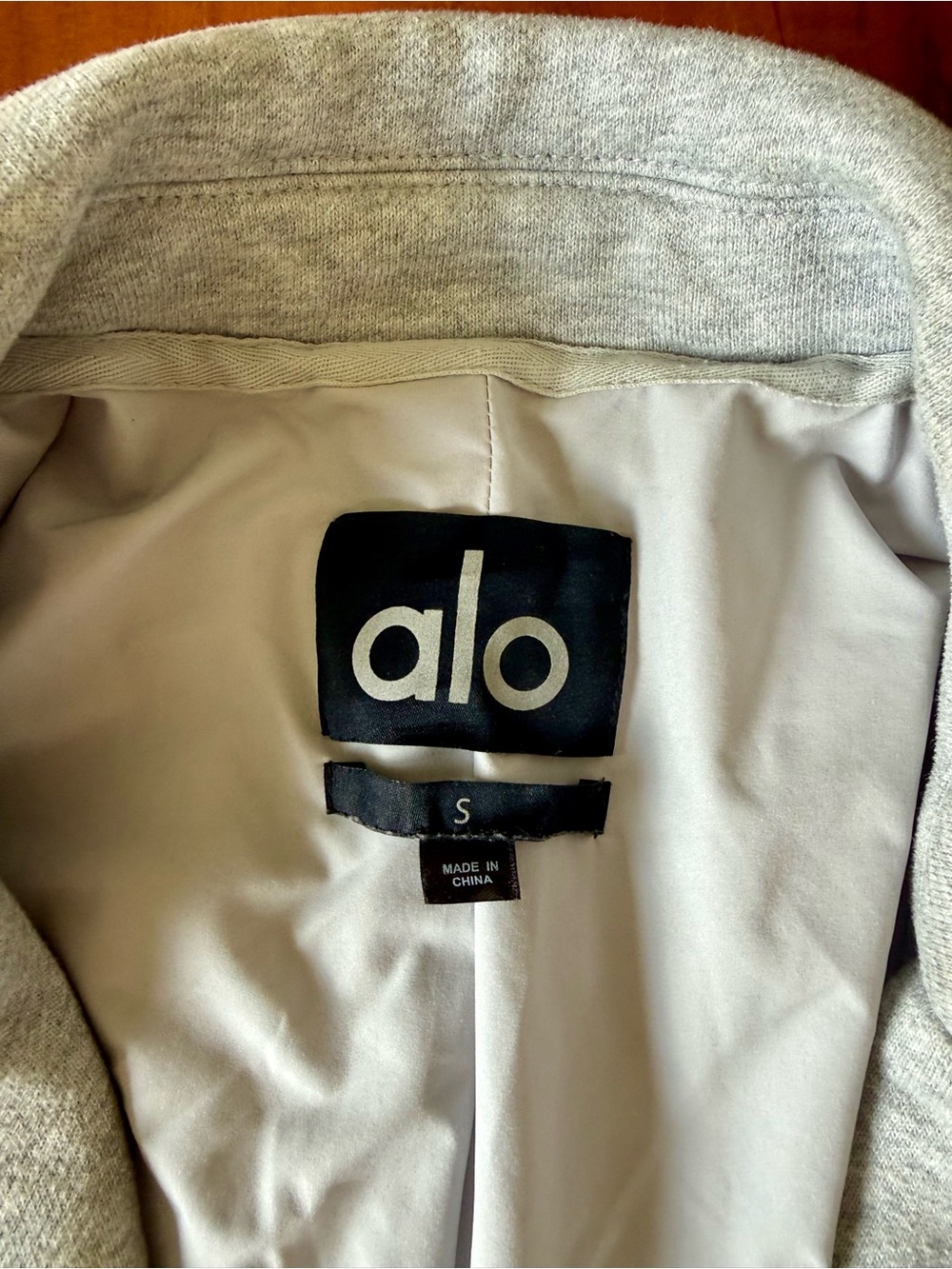 ALO Yoga Light Gray Tailored Trench Coat - Picture 7 of 8